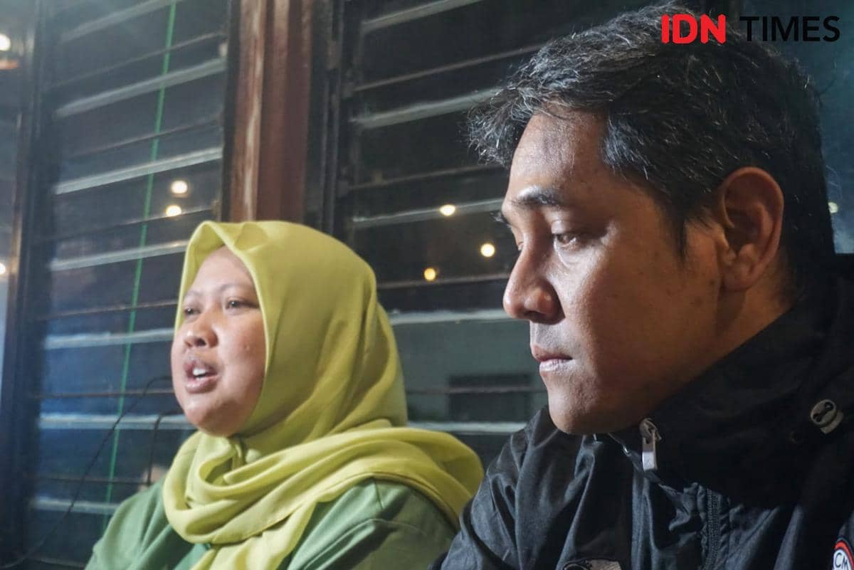 Hogi Minaya mengaku akhirnya bisa merasa tenang setelah kasus yang membuatnya jadi tersangka karena membela istri dari aksi penjambretan disetop oleh kejaksaan.