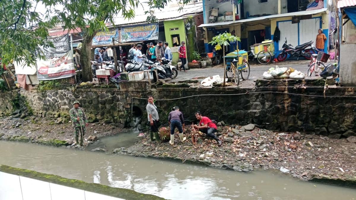 Bersih sungai, sungai semarang, sungai, banjir