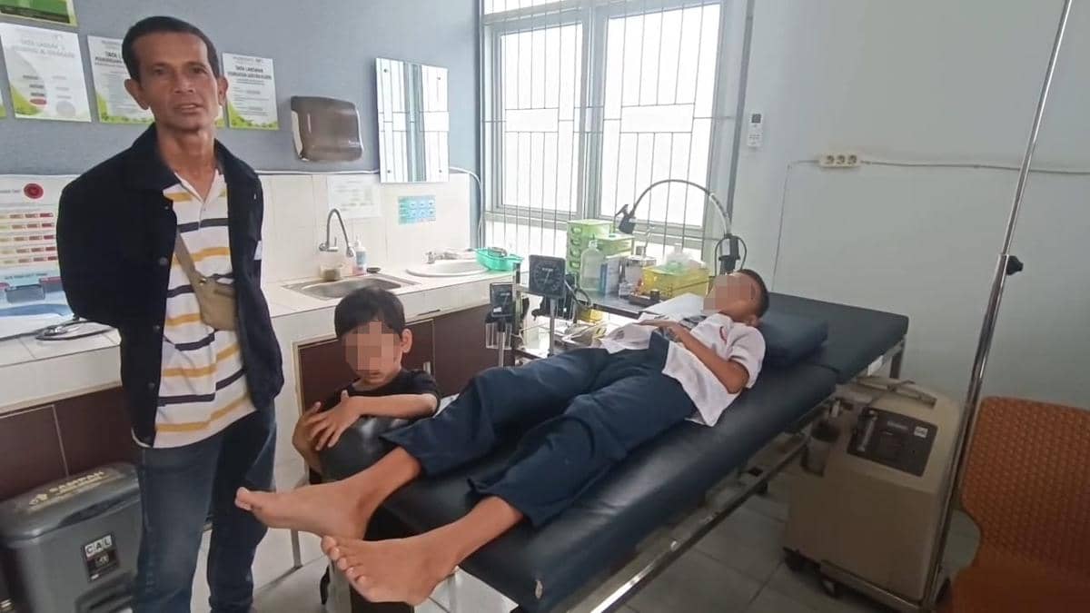 Dugaan keracunan siswa SMP N 31 Palembang usai santap menu MBG (Dok: Polsek SU I Palembang)