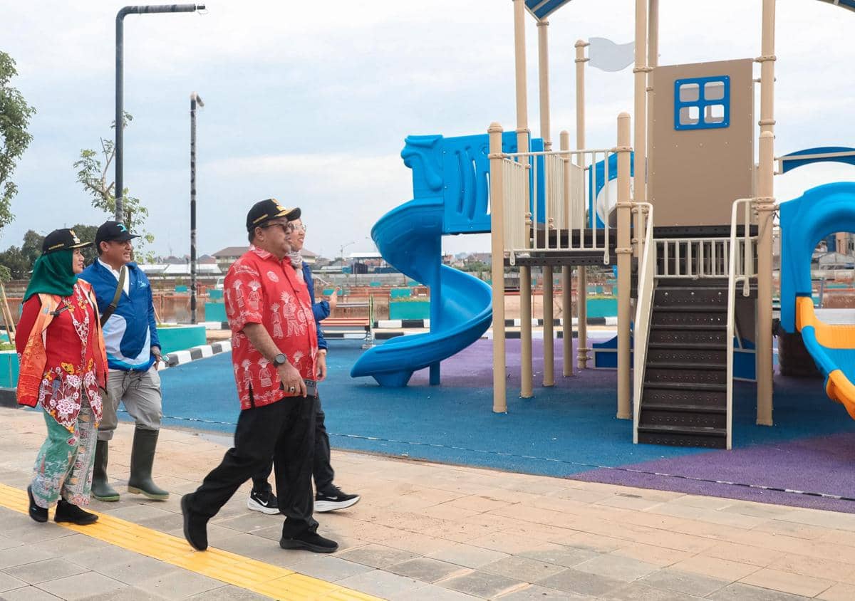 Wakil Gubernur DKI Jakarta, Rano Karno, mengunjungi Waduk Aseni di Jalan H. Aseni Raya, Kalideres, Jakarta Barat, pada Jumat (30/1/2026). (Dok. Pemprov DKI Jakarta)