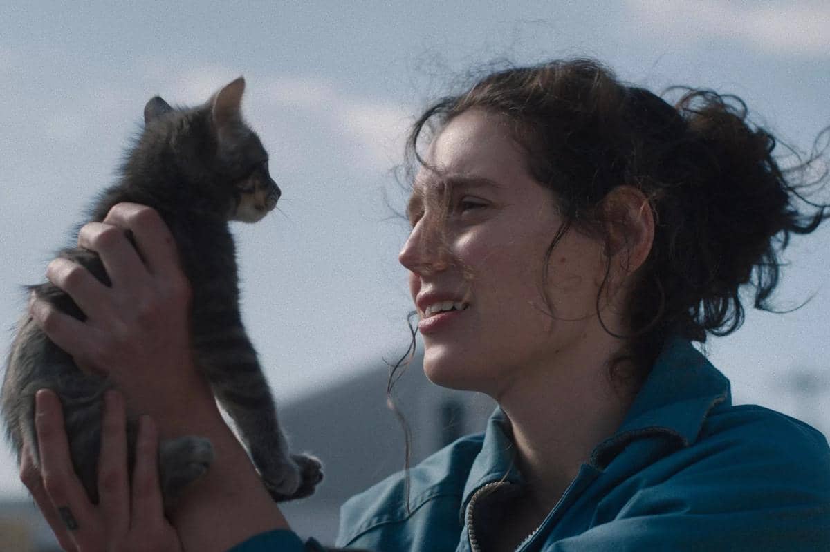 cuplikan adegan dalam film Sorry, Baby