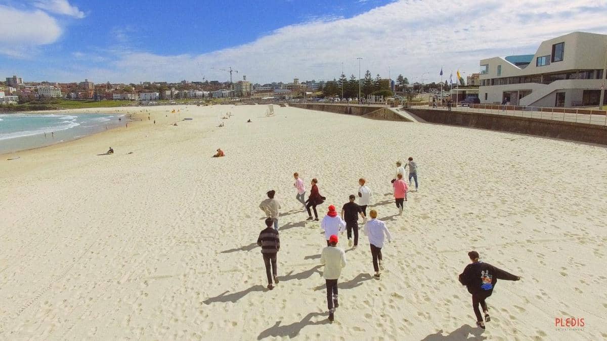 cuplikan MV "Healing"