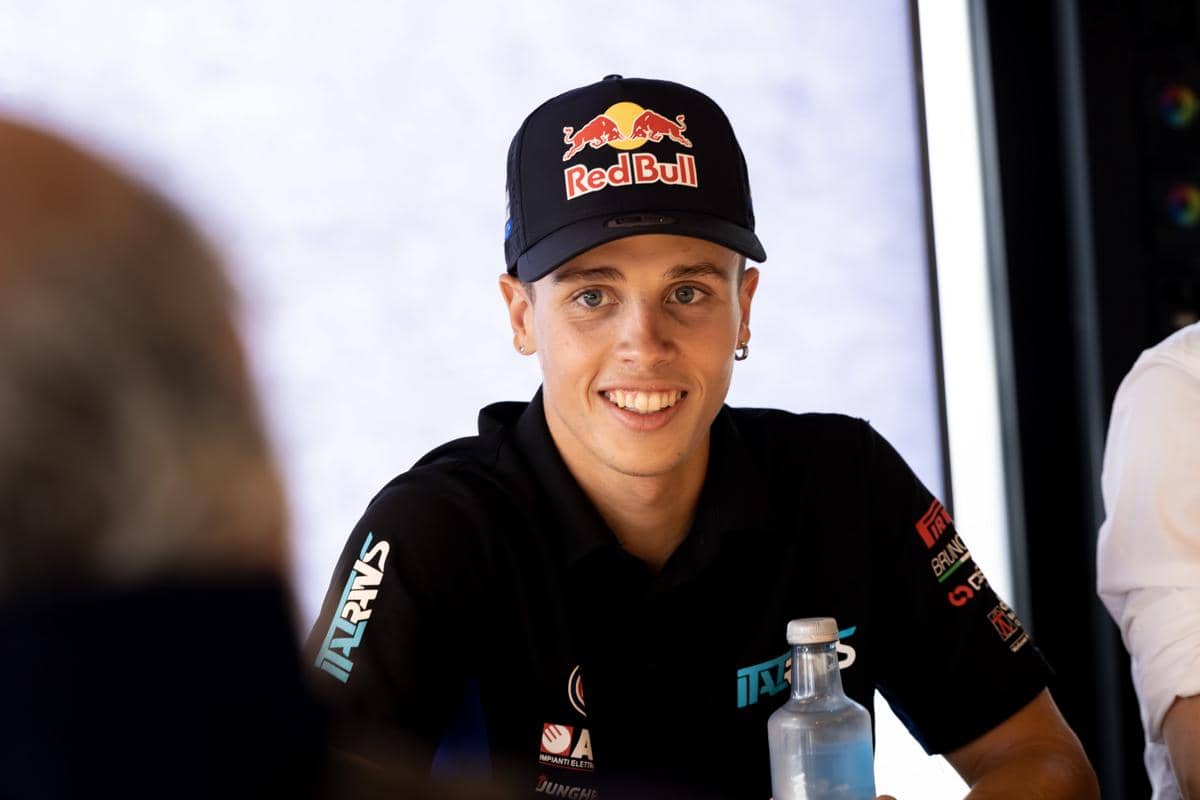 potret Diogo Moreira