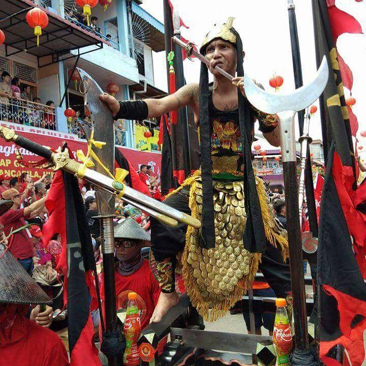 tradisi Tatung di Singkawang 