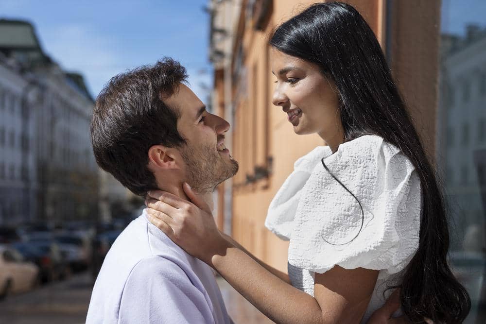 ilustrasi pasangan romantis