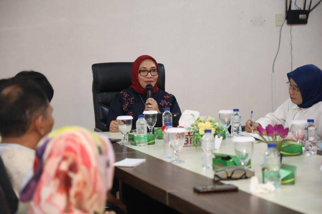 Menteri PPPA dalam dialog penguatan Sistem Informasi Online Perlindungan Perempuan dan Anak (SIMFONI PPA) versi 3 berbasis manajemen kasus, di Medan, Sumatera Utara.  (dok. Kemen PPPA)
