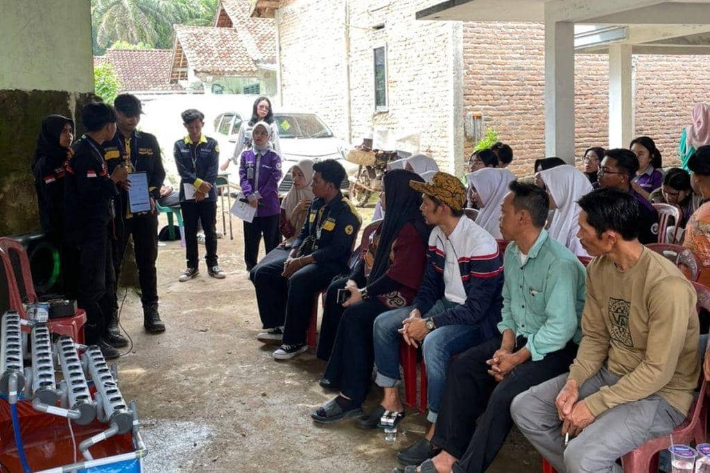 Mahasiswa KKN Tematik Kelompok 19 Itera menghadirkan inovasi pertanian berbasis Internet of Things (IoT) sekaligus edukasi pendidikan tinggi di Desa Tanjung Agung, Kabupaten Lampung Selatan