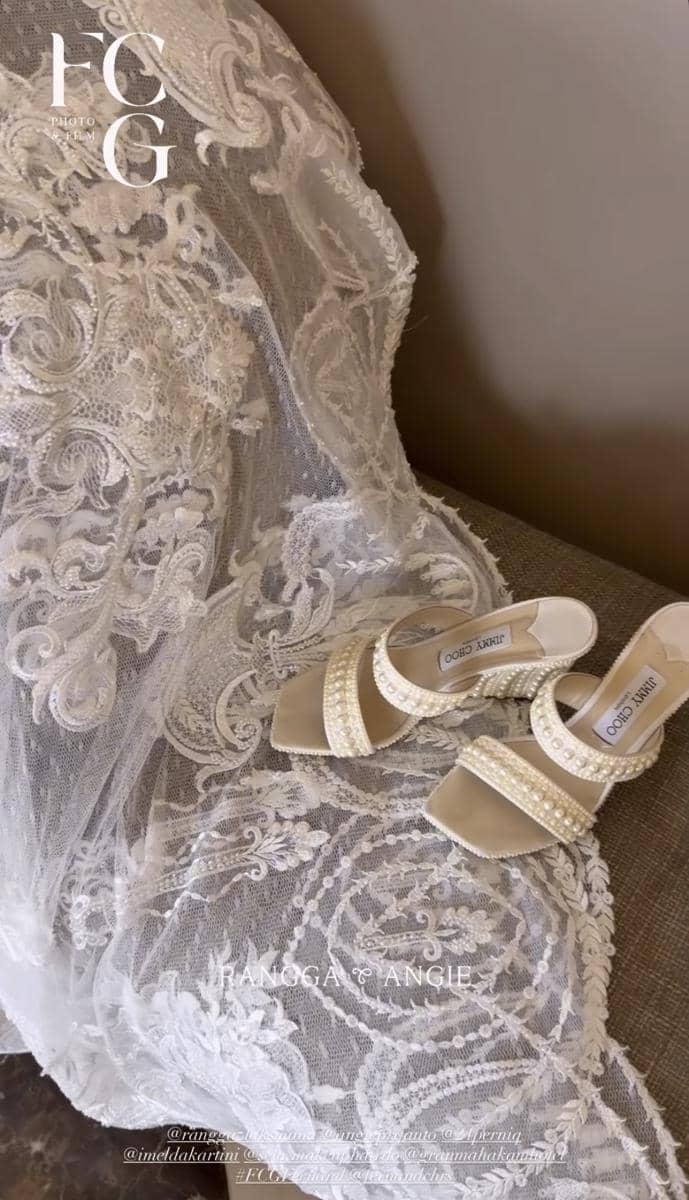 Gaya Angie Prijanto saat pengajian pranikah dan siraman (instagram.com/fcgweddings)