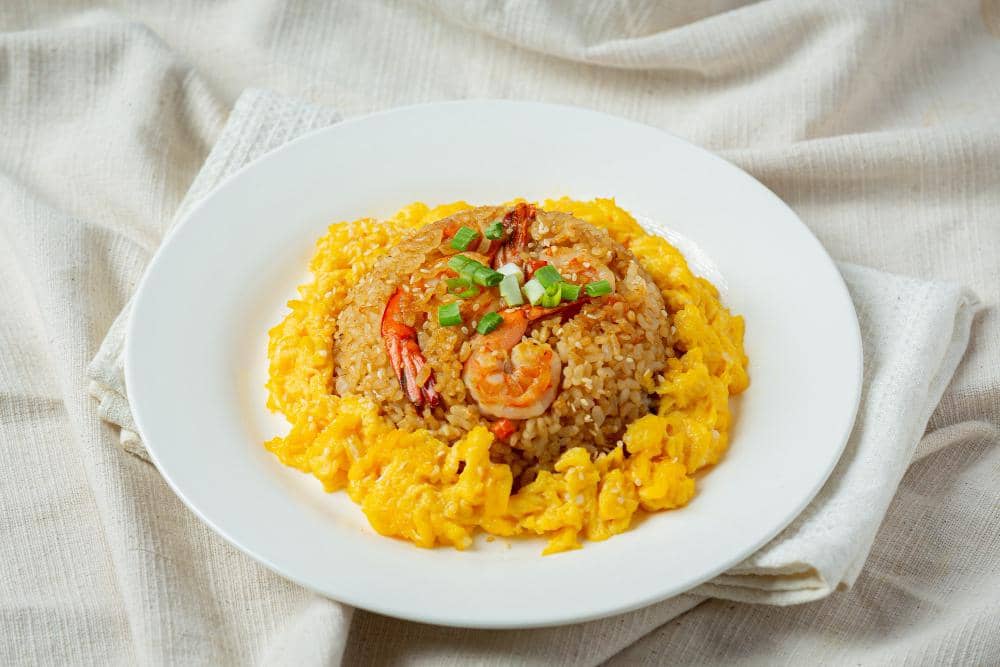 10 Pelengkap Nasi Goreng Tom Yum, Sempurnakan Rasa!