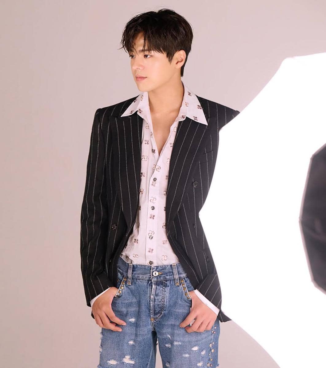 inspirasi outfit ala Ryeo Un