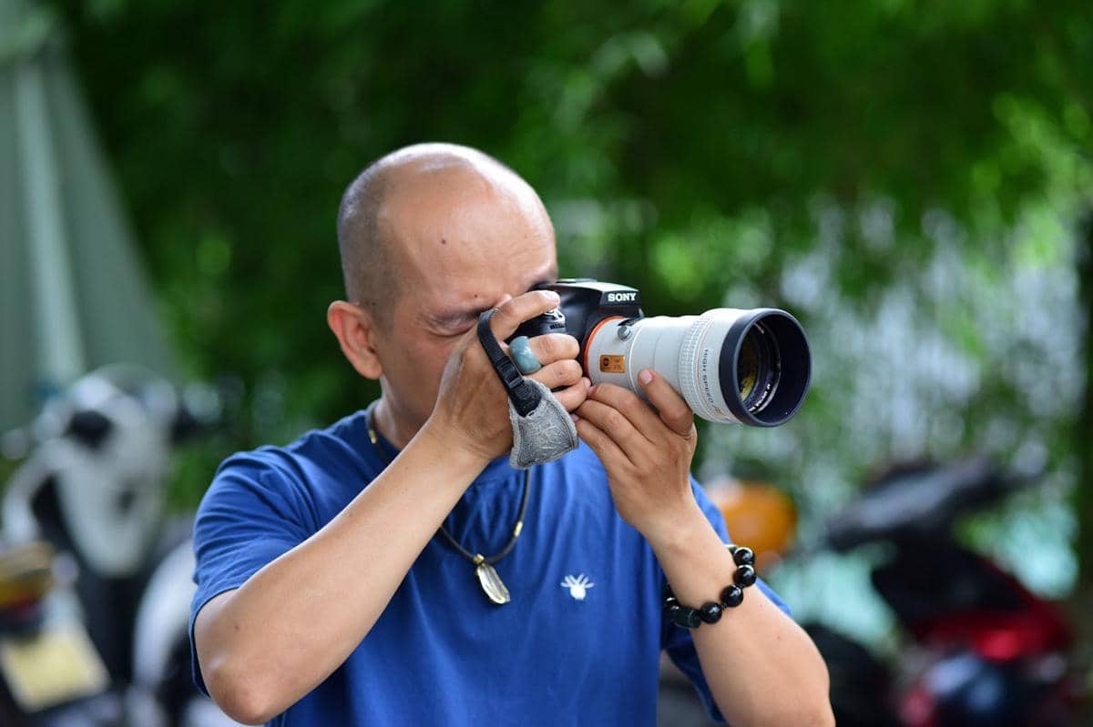 ilustrasi pria fotografi