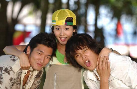 cuplikan adegan drama First Love of a Royal Prince 