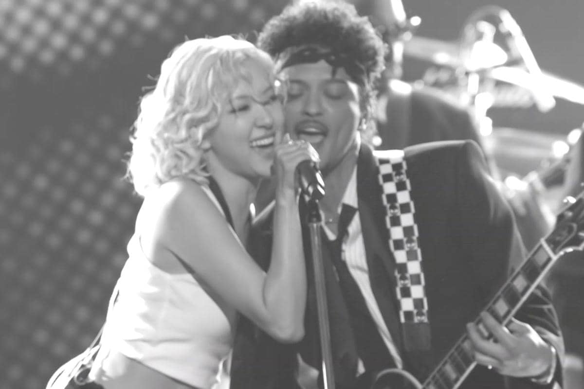 Rosé BLACKPINK dan Bruno Mars di Grammy Awards 2026 (dok. Grammy Awards 2026)