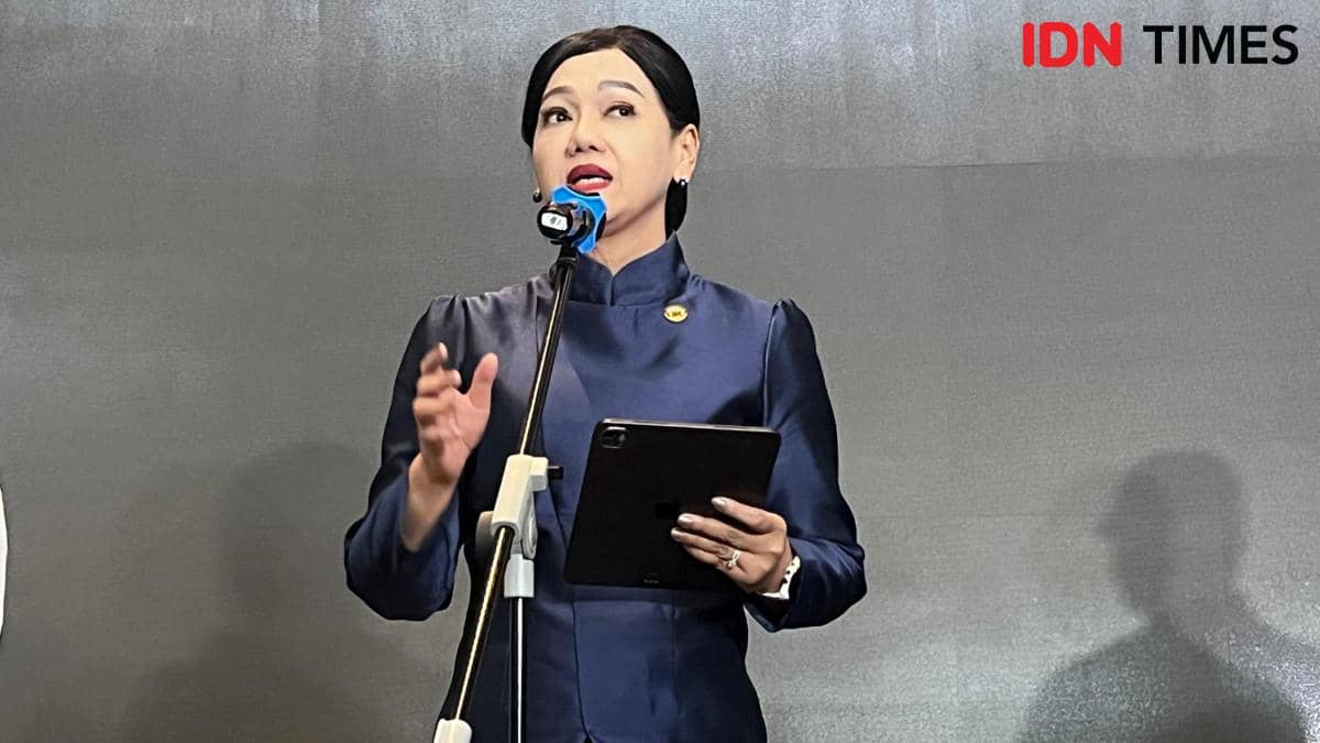 Anggota Dewan Komisioner Pengganti Ketua dan Wakil Ketua Dewan Komisioner OJK, Friderica Widyasari Dewi 