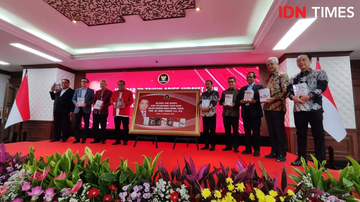 Kelakar Arief Hidayat Usul Gaji Hakim Konstitusi Naik saat Pensiun