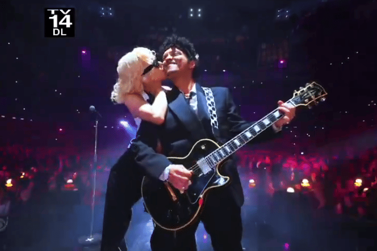 Rosé BLACKPINK dan Bruno Mars di Grammy Awards 2026 (dok. Grammy Awards 2026)