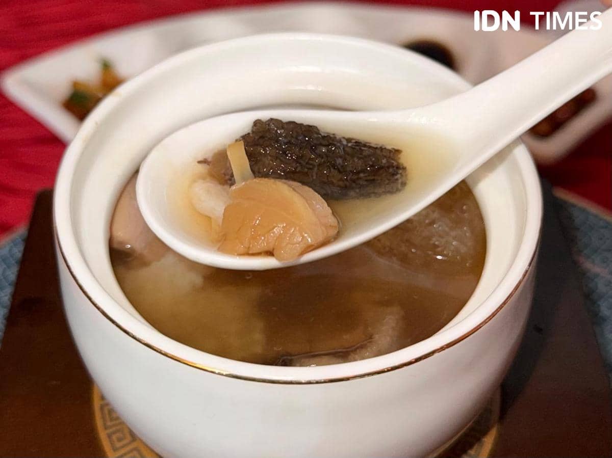 Potret menu Imlek di Legacy Ballroom