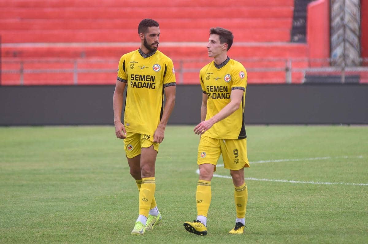 antarafoto-pemain-asing-baru-semen-padang-fc-1770006764 (1).jpg