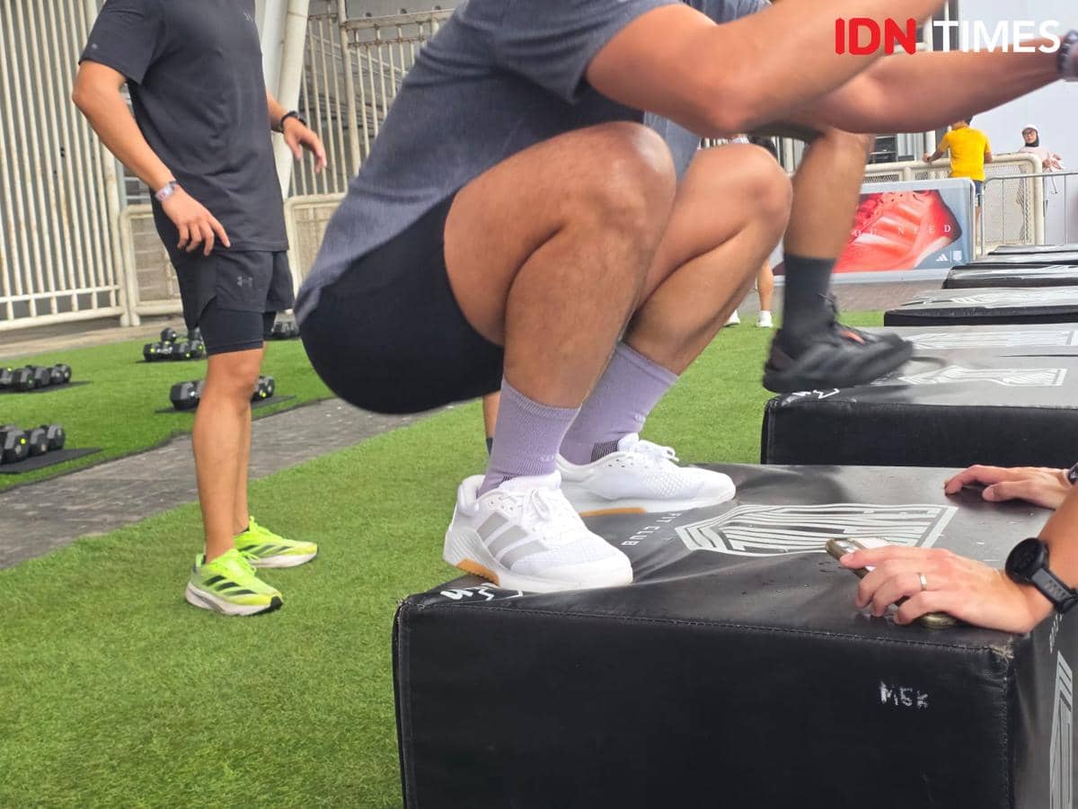 Mencoba adidas Dropset 4 dalam acara peluncurannya di GBK dengan relay AI-You-Need Game Day