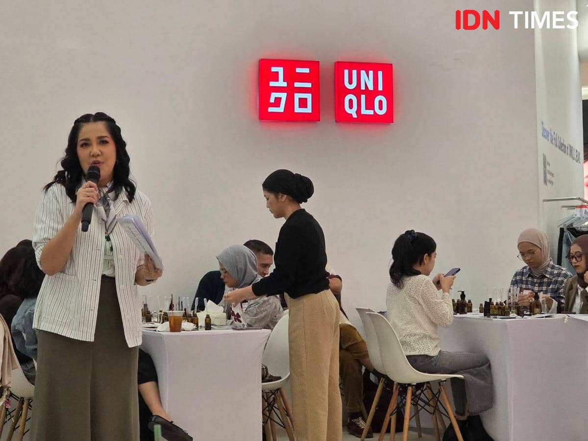 Urban Oasis: Aroma & Harmony Workshop yang diselenggarakan oleh UNIQLO Indonesia bekerja sama dengan Botanina di Main Atrium Senayan City