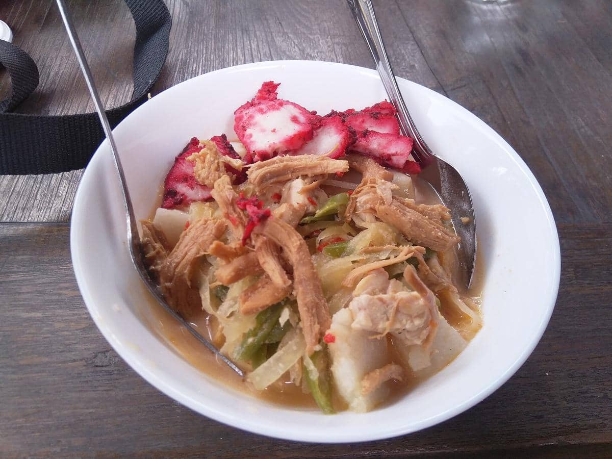 Potret lontong cap go meh