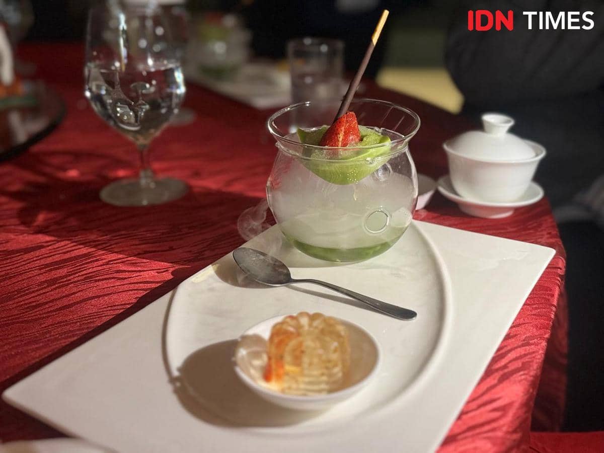 Potret menu Imlek di Legacy Ballroom 