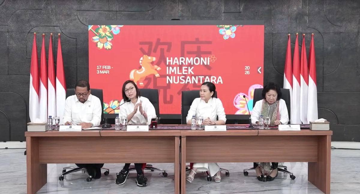 Penyampaian tema dan logo Imlek nasional 2026 (foto via channel YouTube Badan Komunikasi Pemerintah RI)