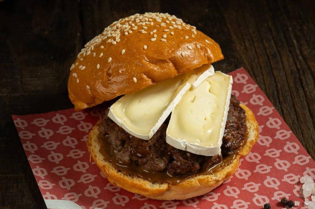 potret hidangan burger di BurgerMan