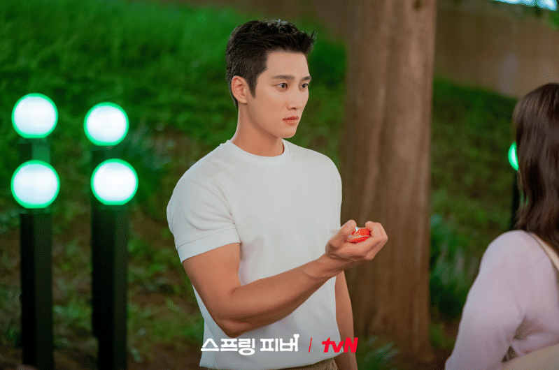 Ahn Bo Hyun di drama Spring Fever