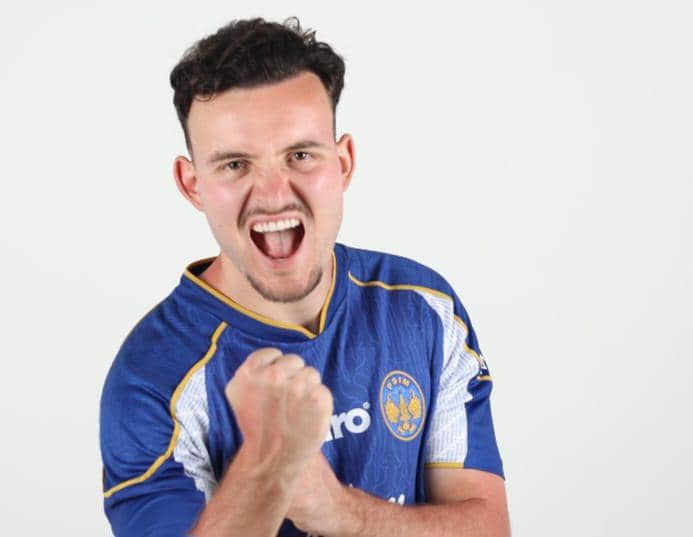 PSIM Jogja resmi merekrut bek tengah Jop van der Avert di bursa transfer paruh musim BRI Super League 2025/2026. 