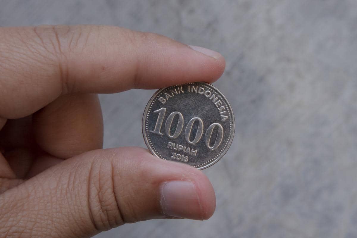 Ilustrasi koin untuk kerokan.