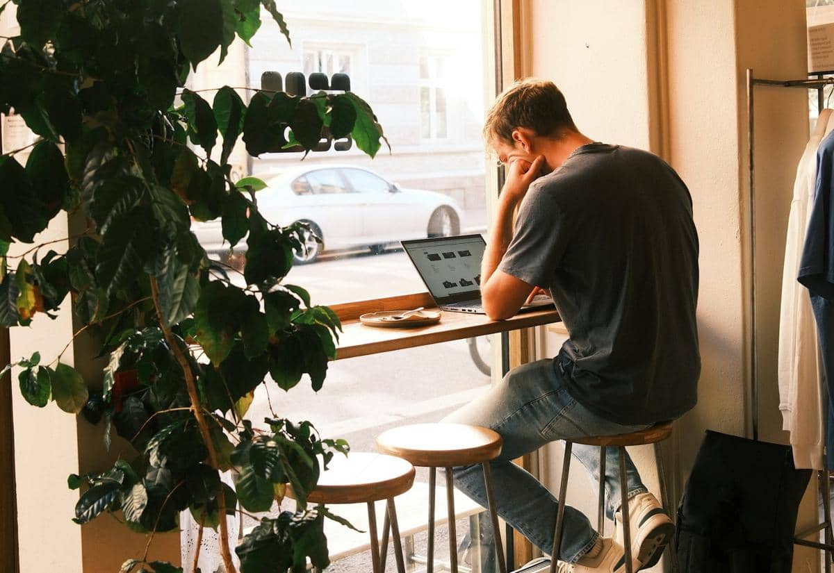 Ilustrasi bekerja (unsplash.com/Photo by Jerome)