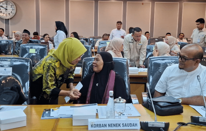 Komnas Perempuan saat Rapat Dengar Pendapat (RDP) bersama Komisi XIII DPR RI di Gedung Nusantara