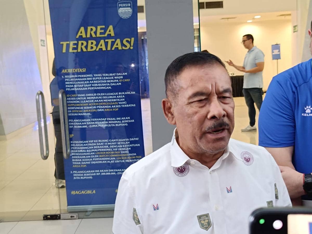 Umuh Muchtar Soroti Kinerja Wasit, Minta Laga Dipimpin Pengadil Asing