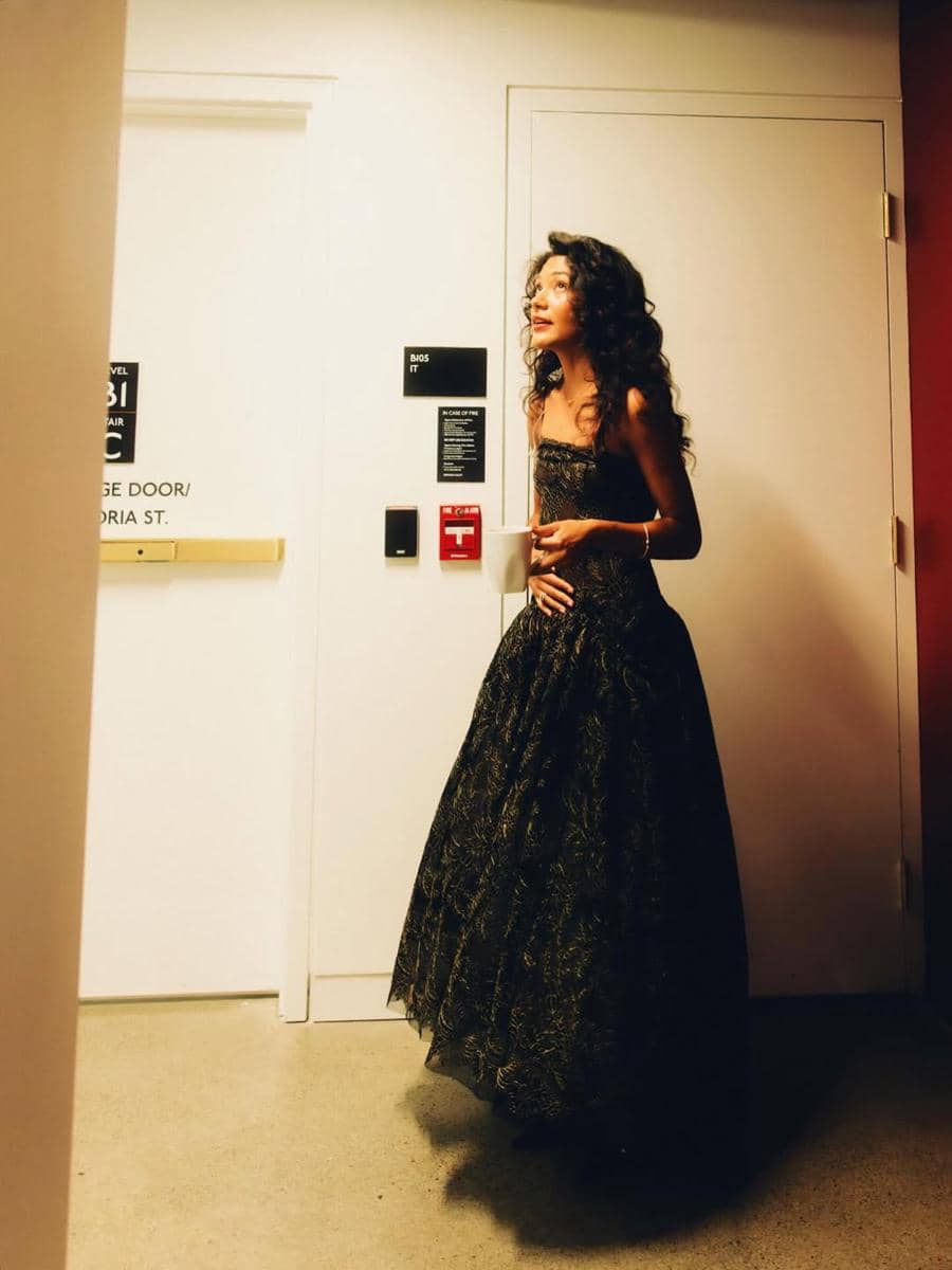 OOTD Dress ala Olivia Dean