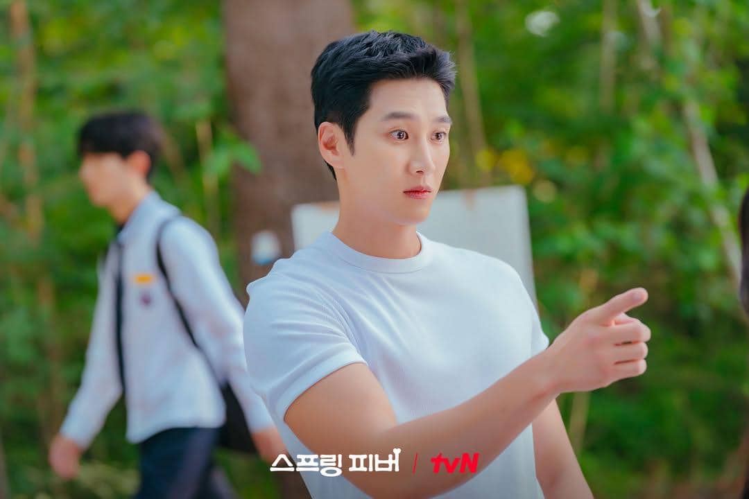 cuplikan drama Spring Fever 