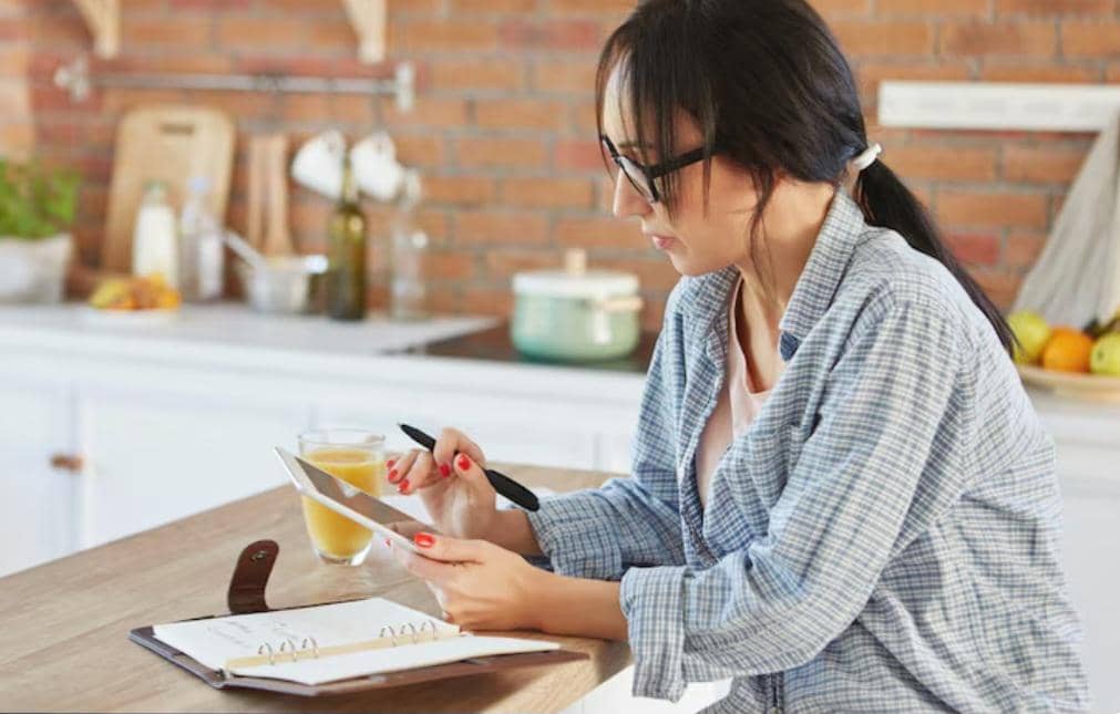 ilustrasi membuat list daftar utang