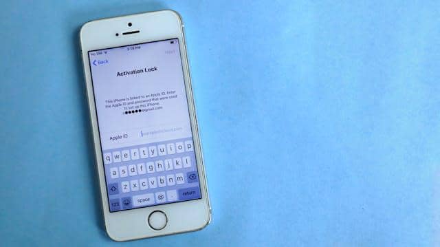 ilustrasi pria mengatasi kecanduan pornografi 