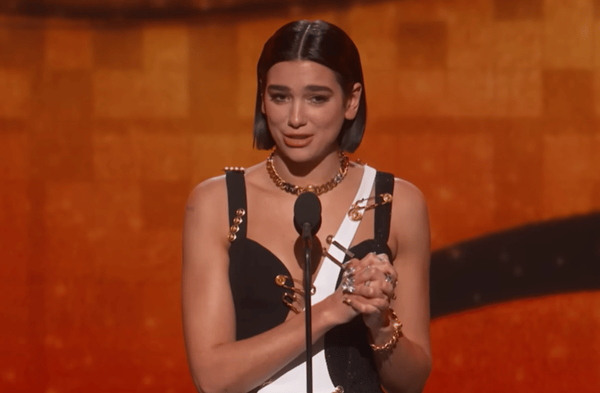 Dua Lipa memenangkan Best New Artist Grammy Awards