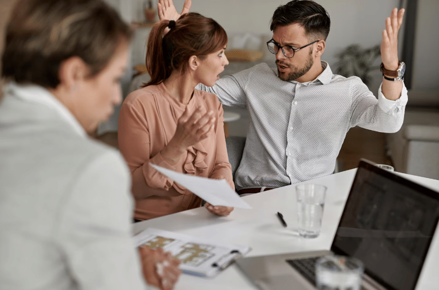 menghadapi atasan yang toksik