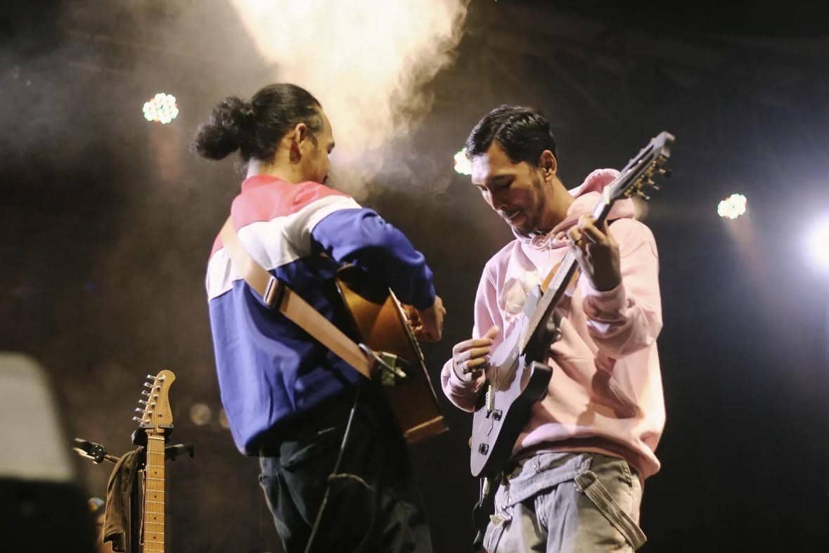 Vokalis Coffternoon, Wing dikabarkan meninggal dunia. 