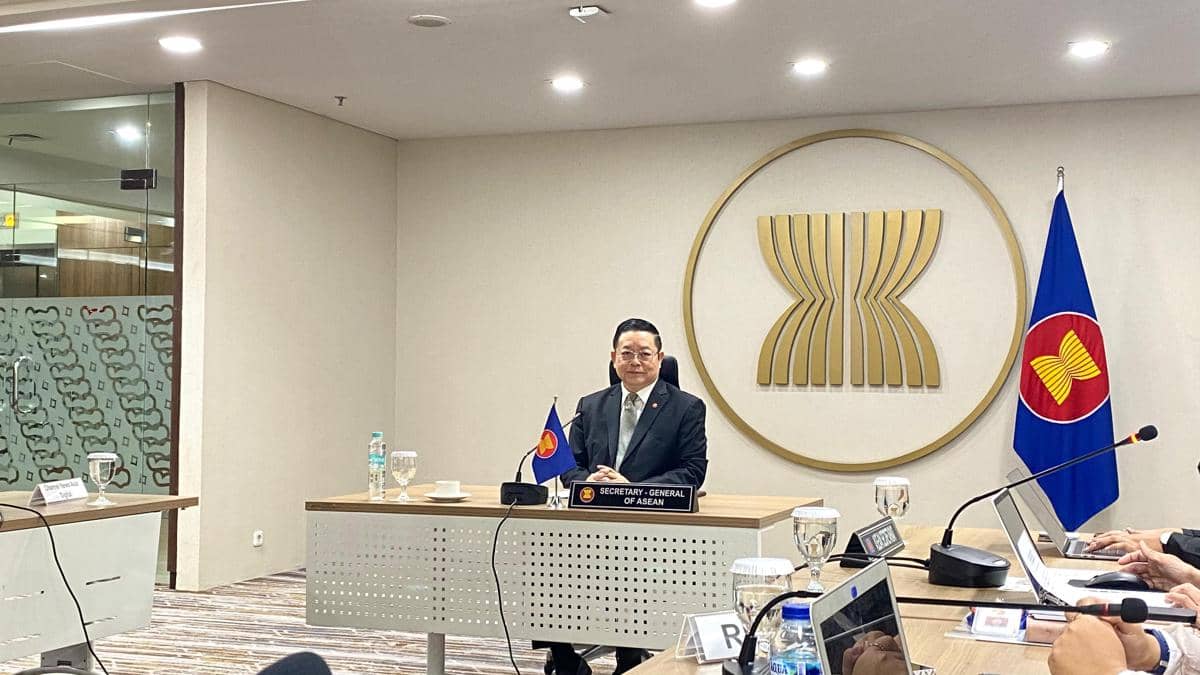 Sekretaris Jenderal ASEAN Dr. Kao Kim Hourn. 