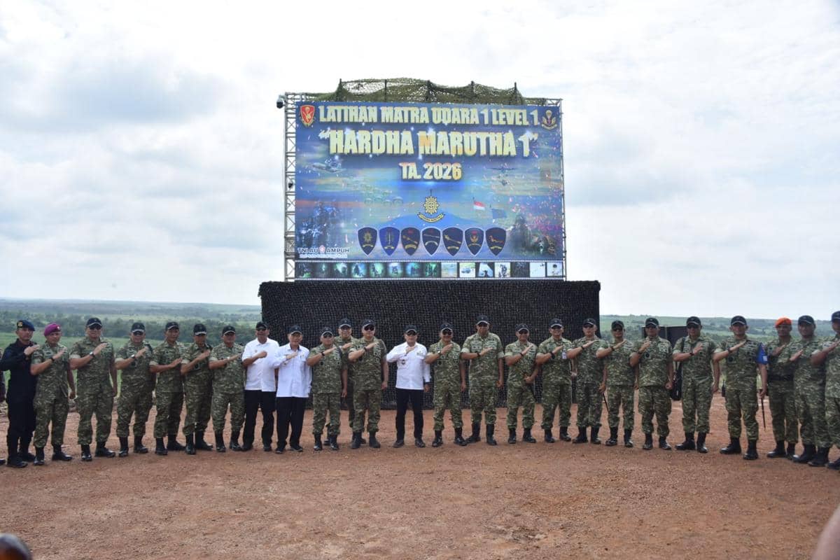 Potret Brigade Parako 1 Pasgat TNI Uji Tempur di Lampung