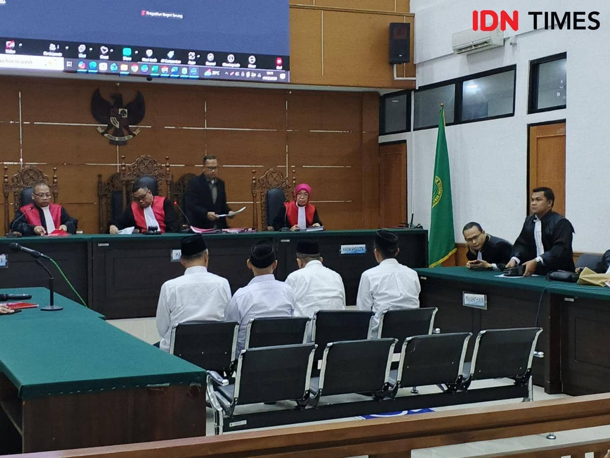 Sidang korupsi eks Dirut PDAM Lebak Cs