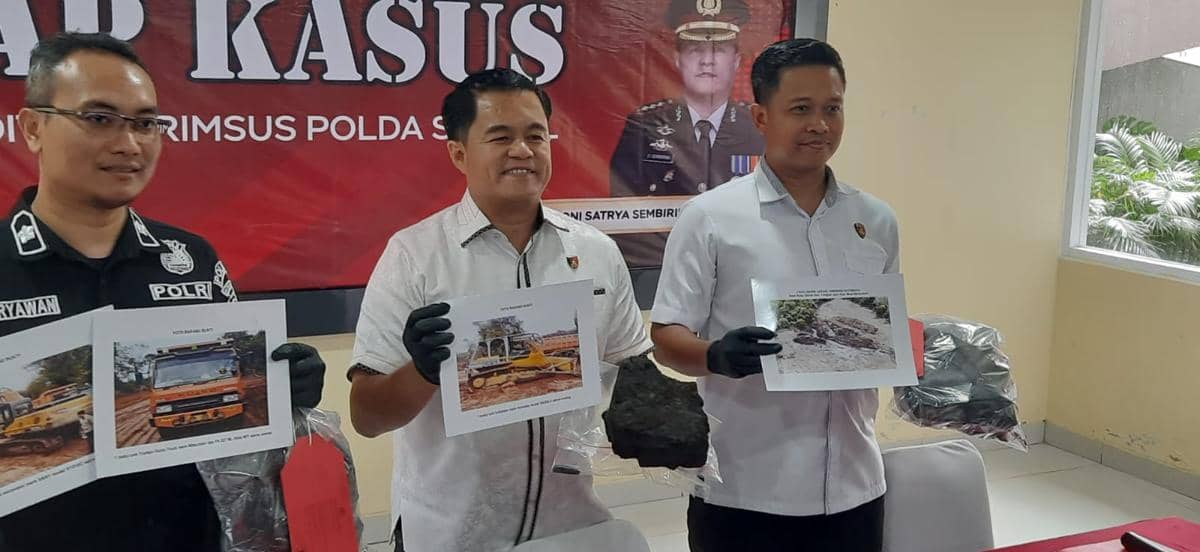Press rilis Polda Sumsel dalam kasus penangkapan pelaku pembukaan lahan tambang ilegal di Musi Banyuasin