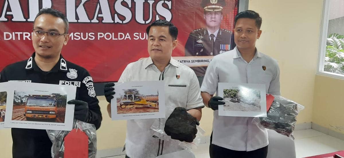 Press rilis Polda Sumsel dalam kasus penangkapan pelaku pembukaan lahan tambang ilegal di Musi Banyuasin