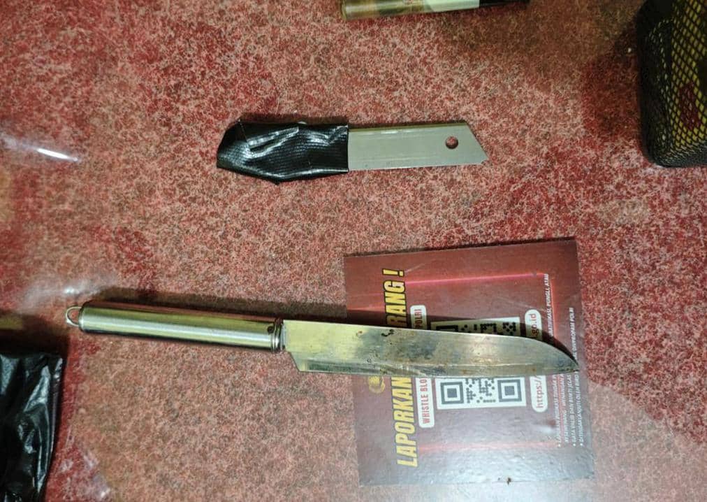 Barang bukti dari siswa diduga lempar bom molotov di sekolah Kalimantan Barat