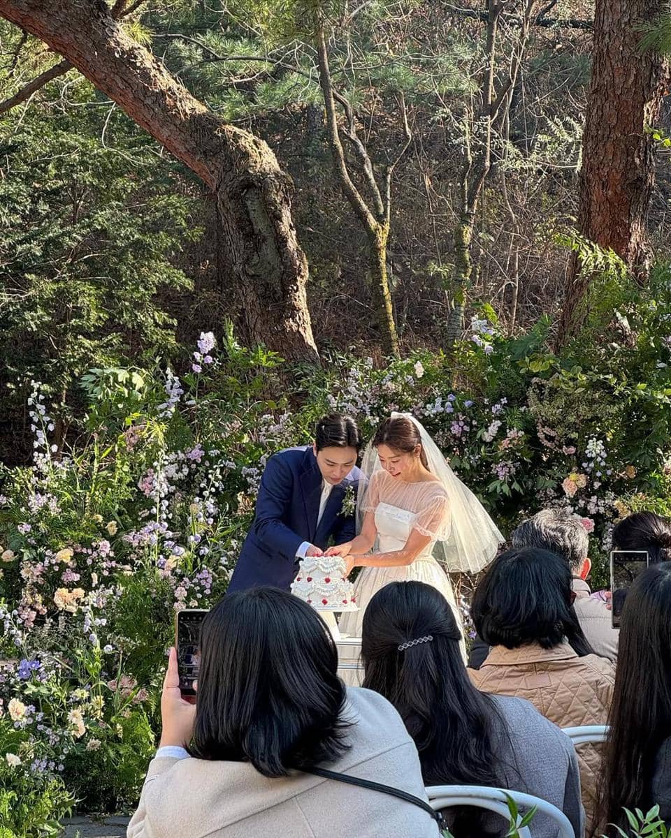 On Ju Wan and Bang Minah