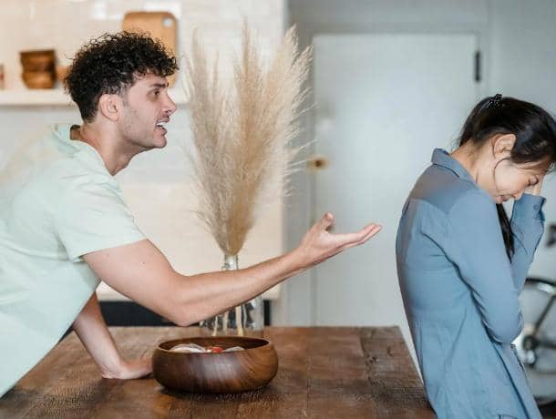 Sering Diatur Pasangan? Lakukan 5 Cara Ini agar Hubungan Tetap Sehat