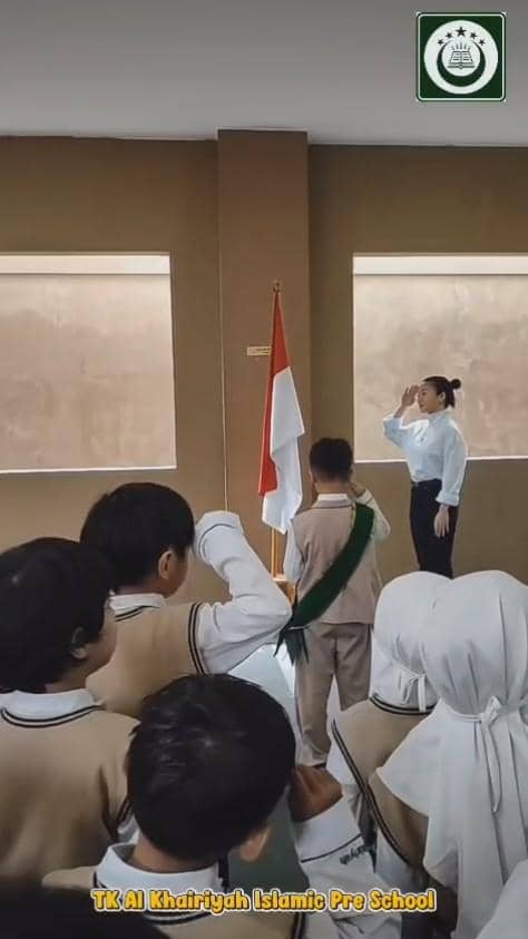 Nikita Willy Mengajar di TK